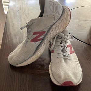 Free form new balance size 10.5